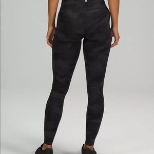 lululemon athletica Wunder Train High Rise Legging 25” Sz 6